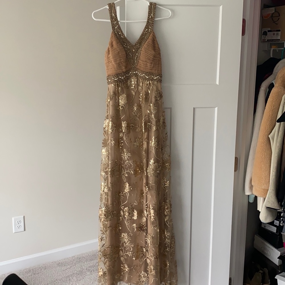 Due Wong gown - size 0